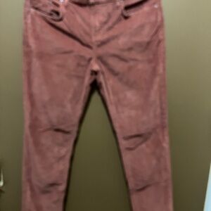 Boden Women's Rust Corduroy girlfriend pants. Size 6 P